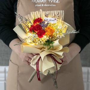 카네이션 조화 꽃다발 LED 스윗스탠드 32cm 2컬러 어버이날 스승의날 감사 선물 행사 장식 소품 인테리어