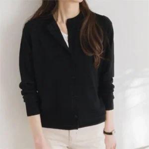 여자 봄여름 라운드넥 단추 니트 가디건