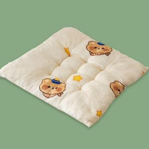 책상 사각 곰돌이 푹신한 캐릭터 쿠션 극세사 (3g8Rn)