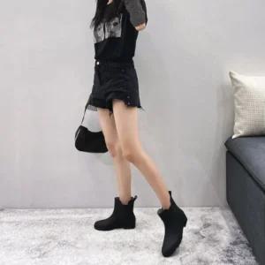 3cm 미들 키높이 레인부츠 여성 장화 와이드핏 논슬립 미끄럼방지 숏부츠