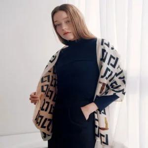 더위시 양면 롱 스카프 베이지 1DPP701BE