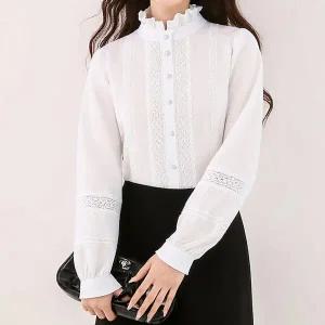 [블랙퀸] 카렌 소매펀칭레이스 블라우스 blk003885