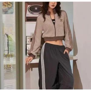 [아디다스오리지널스](신세계 사우스시티)[여성] 크롭 트랙 탑 (KC2645) 아디다스오리지널 져지 트랙탑 ...