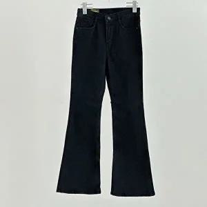 [옷자락]여성 빅사이즈 슬림핏 부츠컷 블랙 데님바지