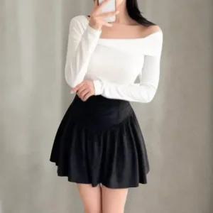 여성 슬림핏 오프숄더 골지 티셔츠 셔링 디자인