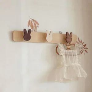 아카시아봉봉 벽 행거 원목 아기 옷걸이 벽걸이 토끼