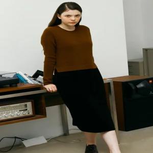 (정상가388000원) 캐시미어 크루넥 배색 롱 니트 원피스 [UFI4-KOP471C]