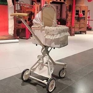 유모차 화이트 소형견 경량 애견 애완견 반려견 접이식 미니