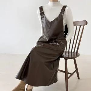 여자 가죽원피스 멜빵 브이 A라인 롱원피스
