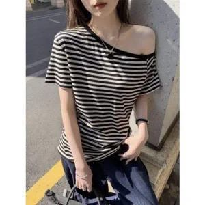 보더 오프숄더 티셔츠