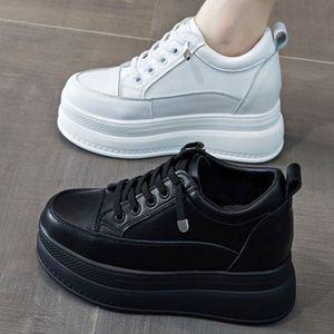 베리슈 여성 8cm 속굽 키높이운동화 통굽 스니커즈 치어리더 스탠딩화 워킹화