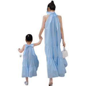 휴양지 모녀 커플룩 엄마딸 휴가 홀터넥 원피스 여행룩 패밀리룩