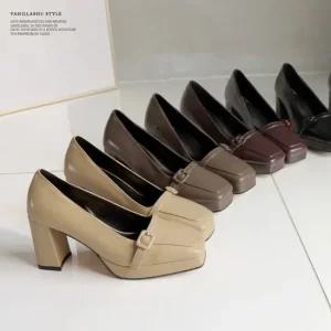 바닐라슈 케얼린 각코 벨트 가보시 로퍼 펌프스(8cm)