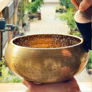 네팔에서 수공예 티베트 명상 노래 그릇 치유와 마음 챙김을 위한 차크라 소리