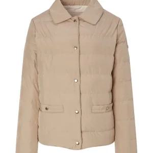 헤지스레이디스 25FW 카멜 리버시블 구스다운 패딩점퍼 HSJU5D002CM