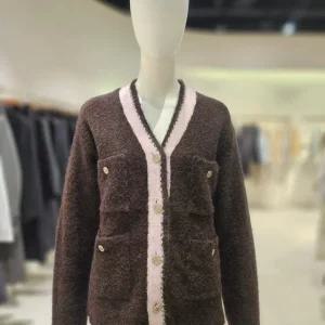 온앤온 컬러배색 브이넥 부클 가디건 NJK4WD913