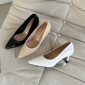 인기상품 여성 스틸레토 하이힐 펌프스 슬림핏 오피스 정장구두 [WFJIV0G_251115]