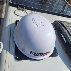 V800 차량용 자동차 스카이라이프 안테나 가입조건 위성 자동안테나 관광차 버스 위월드 V700 위성수신기 자동수신기 TV HDTV KT 캠핑카 카라반 승용차 포터 트럭 화물차  디지털