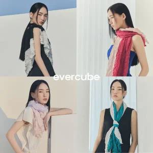 [런칭가 139000원] 에바큐브 배색 플리츠 스카프
