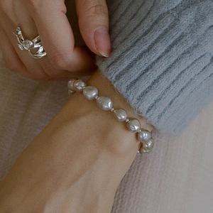 그레이 핑크 못난이 담수진주목걸이 925은 핸드메이드 모브톤 컬러 진주팔찌