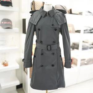 버버리 여성 엠버포드 트렌치코트 80735081 다크 그레이 폴리에스터 레인코트 아내선물