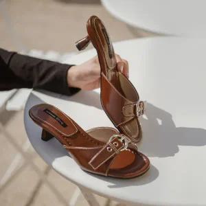 [롯데백화점]소보 폴리트 버클 슬리퍼 뮬 5cm