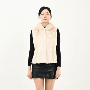 우진모피(WJ) 코펜하겐 퍼 휘메일 아이보리 후드 밍크베스트 국내생산 본사직영