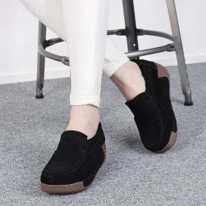 천연소가죽 컴포트화 털스니커즈 퍼단화 털컴포트화 가죽효도화 로퍼구두 방한화 5센치굽C