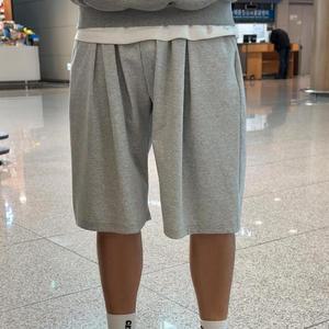 남자 여름 와이드 카펜터 맞주름 밴딩 반바지