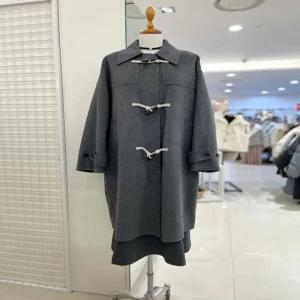 [코데즈컴바인] 오버핏 더플 떡볶이 월넛 포인트 단추 핸드메이드 울코트 CJD-HC504WA