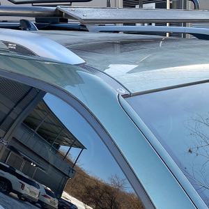 렉스턴 스포츠 칸 용품 루프렉 전면 포인트 패널 카본 알루미늄 몰딩 악세사리