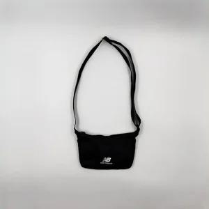 [뉴발란스 가방] 심플 미니 크로스백 NBGCDAH102-19