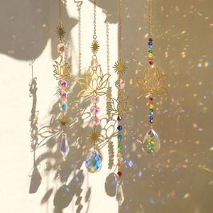 태양 포수 크리스탈 연꽃 매달려 크리스탈 컬러 유리 태양 포수 야외 장식 레인보우 메이커 프리즘 차크라 정원 장식