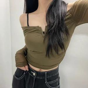 에이티 브이넥 시스루 오프숄더 크롭 블라우스