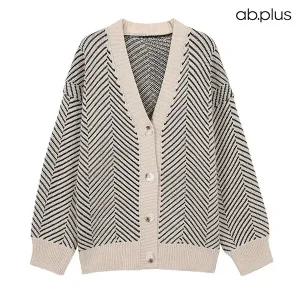 [ab.plus] 헤링본 브이넥 루즈핏 가디건 (LSZ4MY40A)