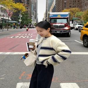 로엔 도톰 배색 니트 집업 가디건 (2color)