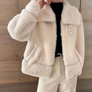 [신상오픈런]|CSJ6A2A|여성 무스탕 버클 투웨이 카라 넥 뽀글이 겨울 자켓