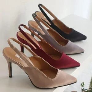 [아우트]새틴 광택 뾰족코 슬링백 격식구두 하이힐