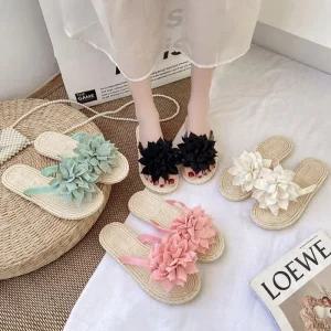 [아우트]예쁜 시폰 플라워 여름철 쪼리 슬리퍼