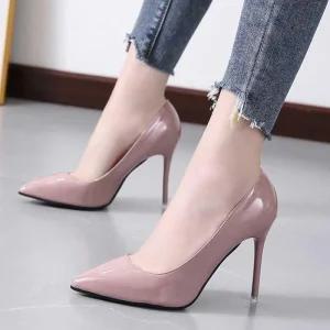 [아우트]구두 애나멜 연말모임룩코디 하이힐 여성힐