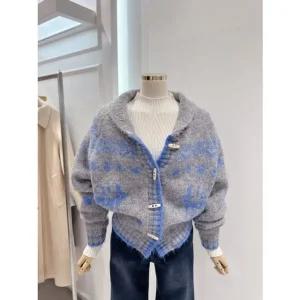 [갤러리아] [ab.f.z] 숄카라 노르딕 루즈핏 가디건(ATA1ZY34A)