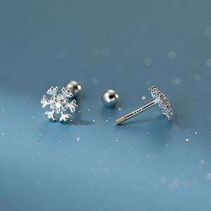 이스테리 925실버 미니 눈꽃 큐빅 은피어싱 귀걸이