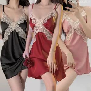 이너퀸 프리수 여성 란제리 실키 레이스 슬립 A라인 뒷밴딩 끈 조절 미니 원피스 속치마 잠옷 홈웨어 052X슬립