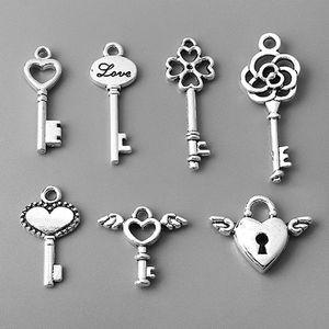 싼비즈 [7098-G]메탈펜던트 Y2K키링재료 열쇠 자물쇠 은엔틱 ,1개