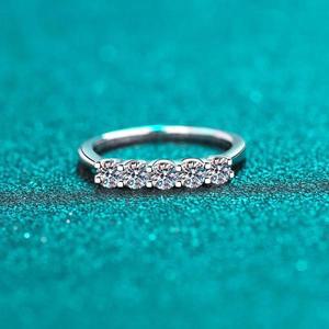 남자 모이사나이트 반지 다이아 랩 다이아몬드 럭셔리 Pt950 플래티넘 제안 0.5캐럿 Moissanit 행 밴드 사