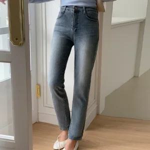 테이즈 애쉬블루 슬림 스키니 데님 팬츠 봄 가을 데일리룩 데이트룩