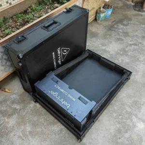 베링거 윙 믹서 컴팩트 하드 박스 캐리어 보관 케이스