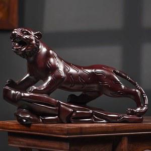 소품 인테리어 장식품 나무 카페 선물 손으로 조각 흑단 장식 호랑이 럭셔리 사무실 조디악 장엄한 동상 거실 조각한