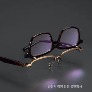 뿔안경테 위로 젖히는 플립업 티타늄 올리는 노안안경 블랙골드(c1) 기본