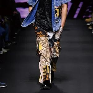 [곽현주컬렉션]   25FW BEIGE COLLAGE GRAPHICS CARGO PANTS